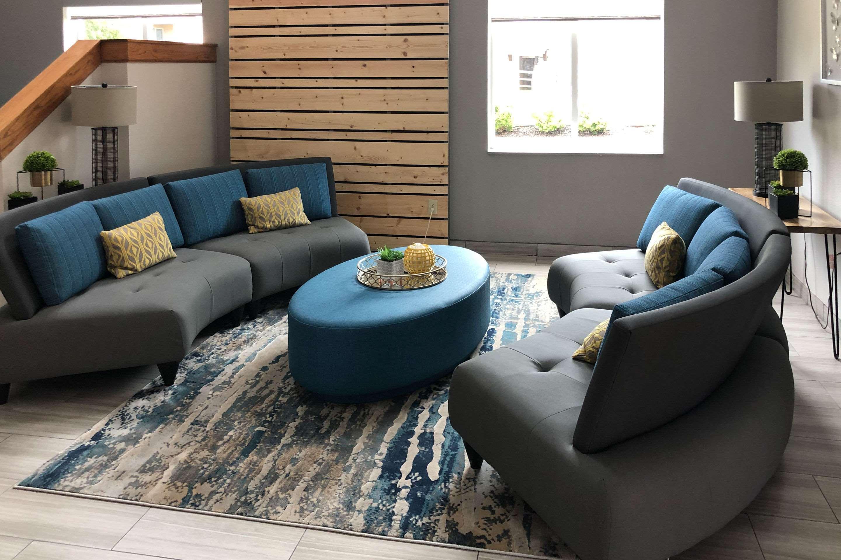 Quality Inn & Suites Roanoke - Fort Worth North Екстериор снимка