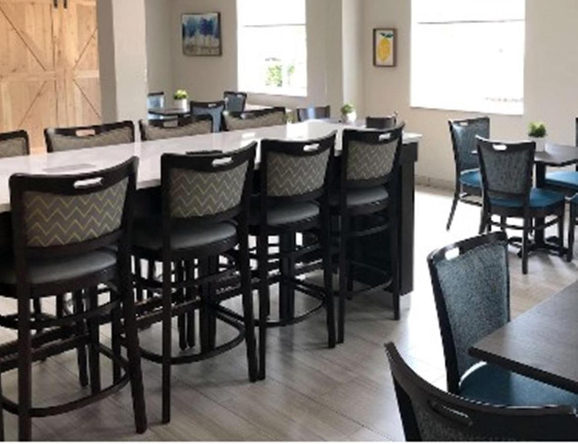 Quality Inn & Suites Roanoke - Fort Worth North Екстериор снимка
